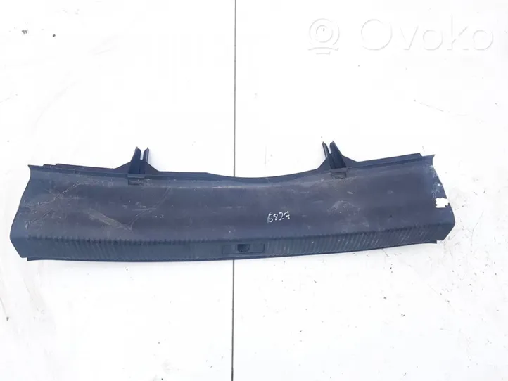 Audi A5 8T 8F Verkleidung Kofferraum sonstige 8t8864483