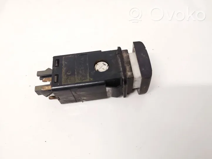 Saab 9-3 Ver1 Włącznik świateł przeciwmgielnych 4733952