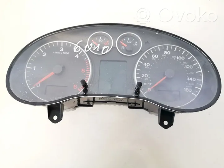 Audi A3 S3 8P Tachimetro (quadro strumenti) 8P0920981F