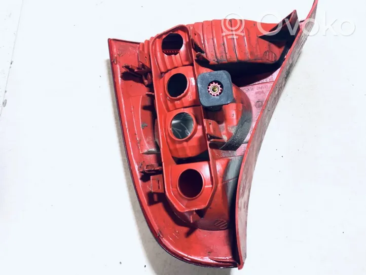 Renault Clio II Lampa tylna 8200071413