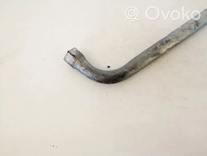 Volkswagen PASSAT B5 Chiave per dadi della ruota 4d0012219