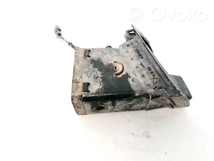 Audi A4 S4 B6 8E 8H Griglia di ventilazione centrale cruscotto 438301