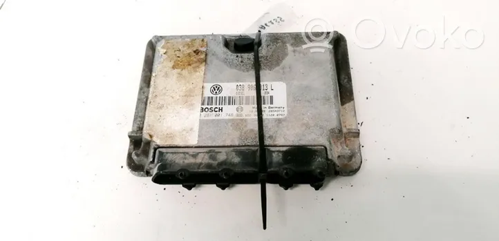 Seat Arosa Calculateur moteur ECU 038906013L