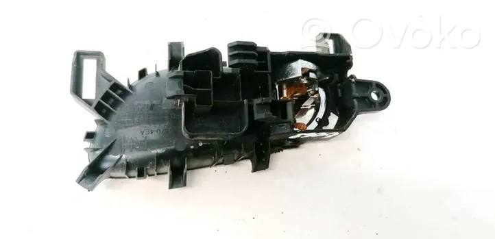 Nissan Qashqai Priekinė atidarymo rankenėlė vidinė 806704EA0A