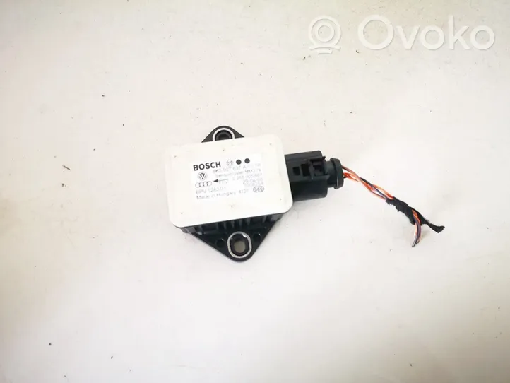 Audi A4 S4 B8 8K Capteur de vitesse de lacet d'accélération ESP 8k0907637a