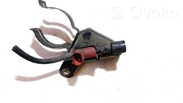 Toyota Avensis T220 Solenoidinis vožtuvas 9091012074