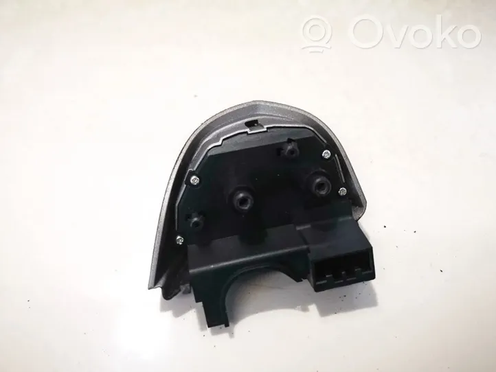 Honda FR-V Ohjauspyörän painikkeet/kytkimet uesd