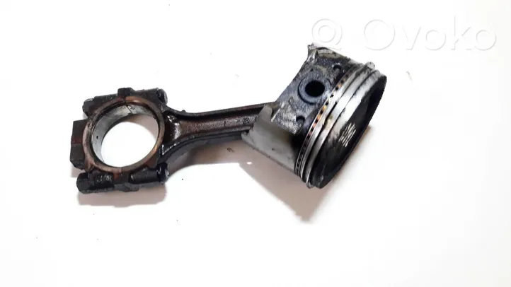 Chrysler Voyager Piston with connecting rod 