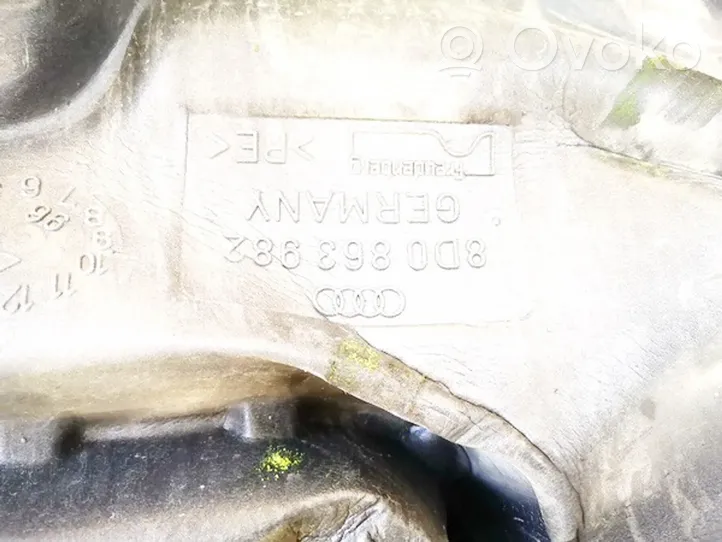 Audi A4 S4 B5 8D Apšuvums aizmugurējām durvīm 8d0863982