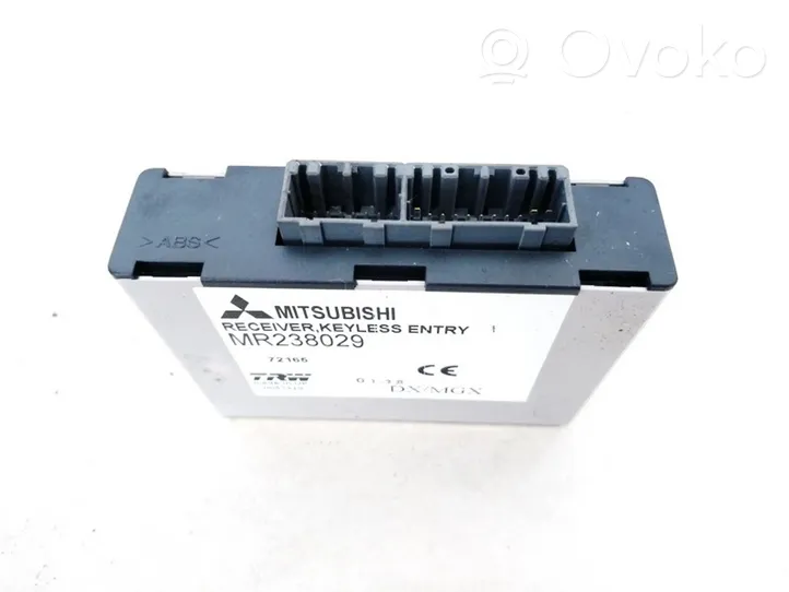 Mitsubishi Space Star Modulo comfort/convenienza MR238029