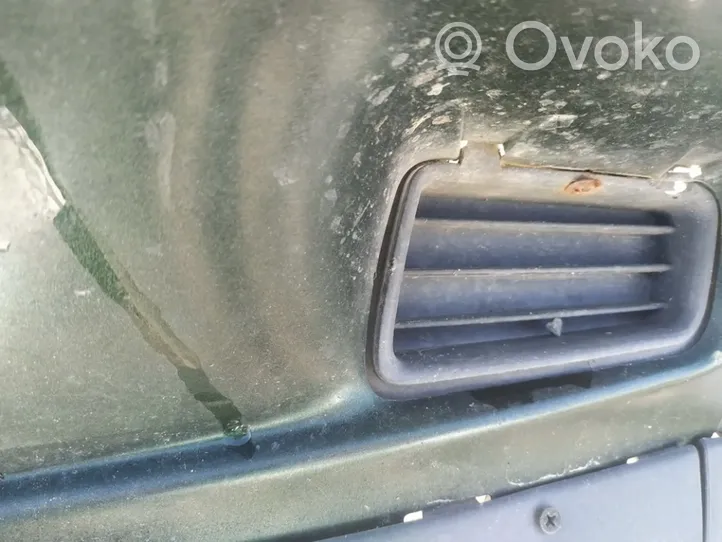 Volvo S40, V40 Front bumper lower grill 