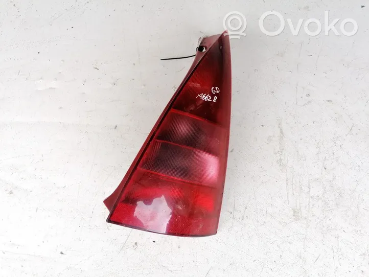 Citroen C3 Lampy tylnej klapy bagażnika 2556