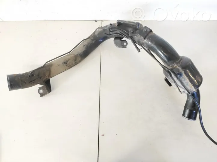 Toyota Avensis T220 Tube d'admission de tuyau de refroidisseur intermédiaire 1736127050