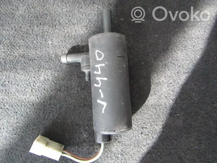 Volvo 440 Windscreen/windshield washer pump 