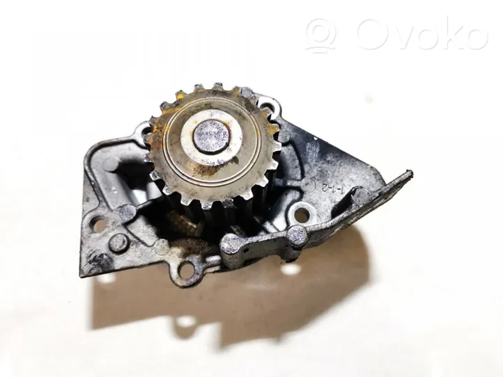 Citroen Xsara Picasso Pompe de circulation d'eau 9630772610