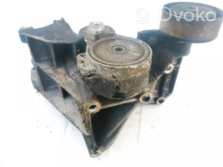 Citroen Xsara Picasso Engine mounting bracket 96348183