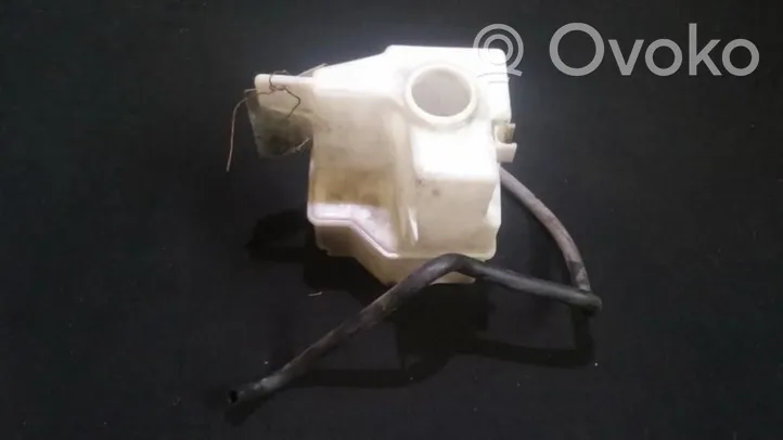 Mazda 323 F Vase d'expansion / réservoir de liquide de refroidissement 823021096