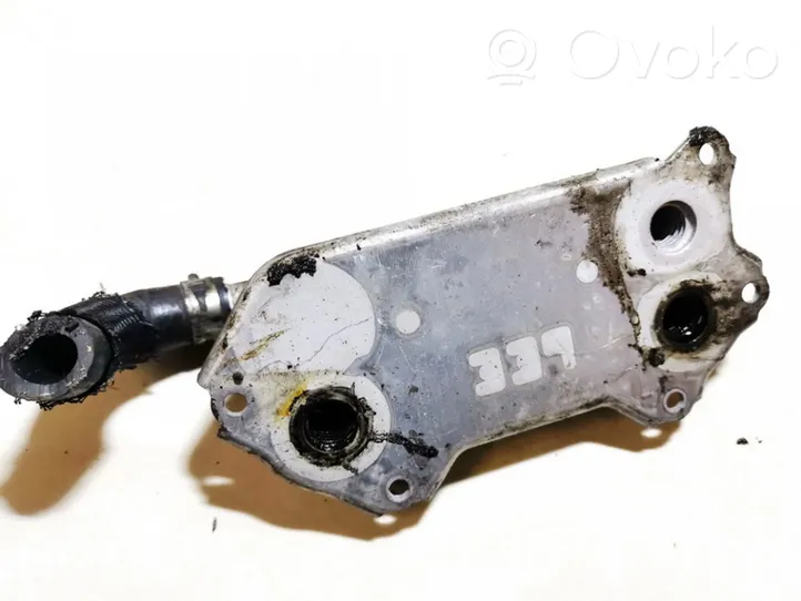 Toyota Avensis T250 Radiatore dell’olio del motore 157100r01000