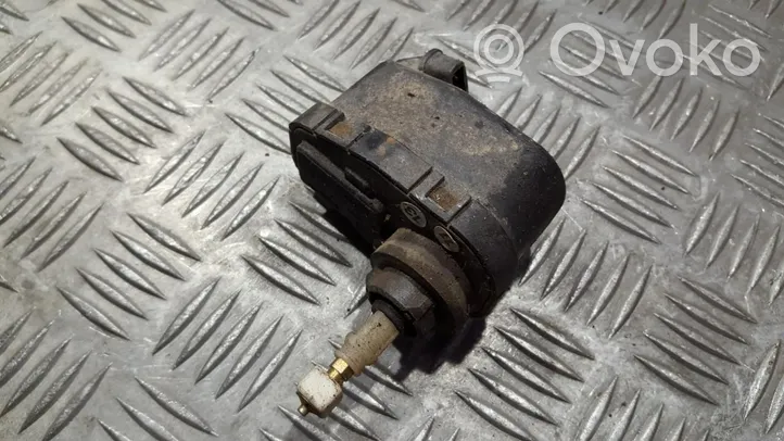 Audi 80 90 B3 Headlight level adjustment motor 0132008309