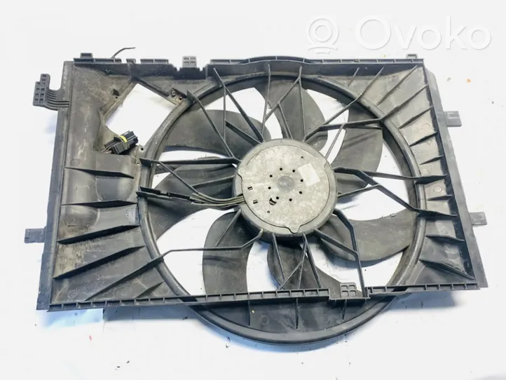 Mercedes-Benz C W203 Kale ventilateur de radiateur refroidissement moteur A2035000193