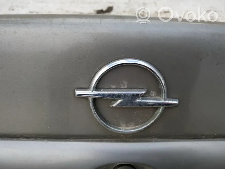 Opel Vectra B Gamintojo ženkliukas 