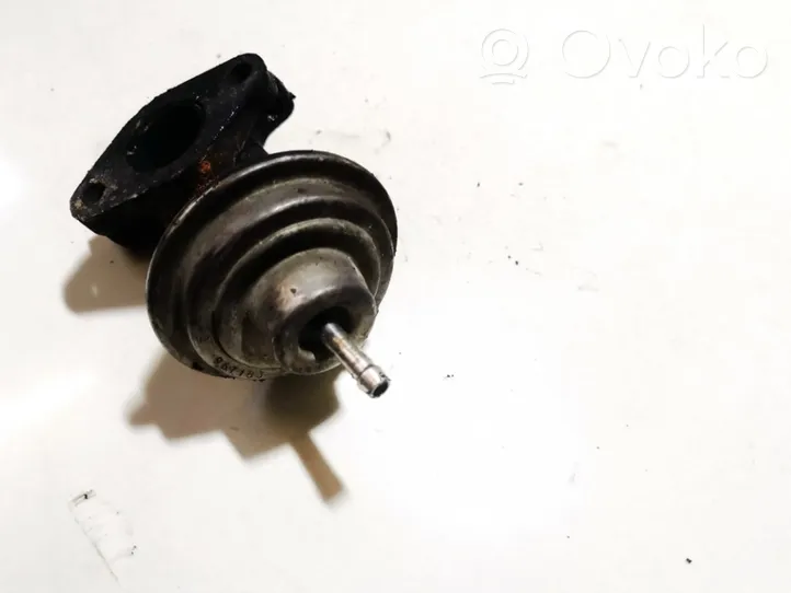 Audi A4 S4 B5 8D Valvola EGR 028131501e