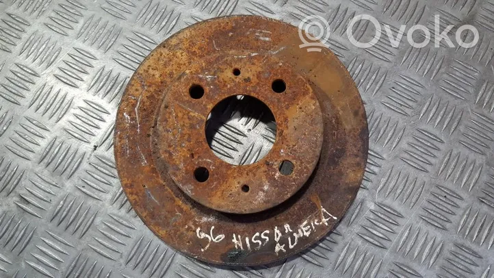 Nissan Almera Disque de frein avant 