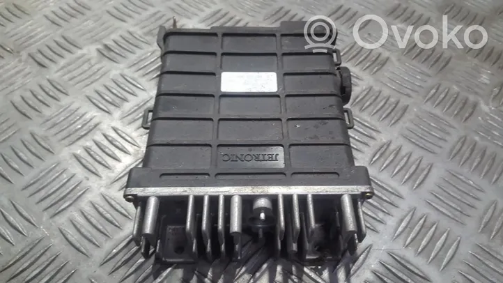 Audi 80 90 B3 Centralina/modulo del motore 443906264