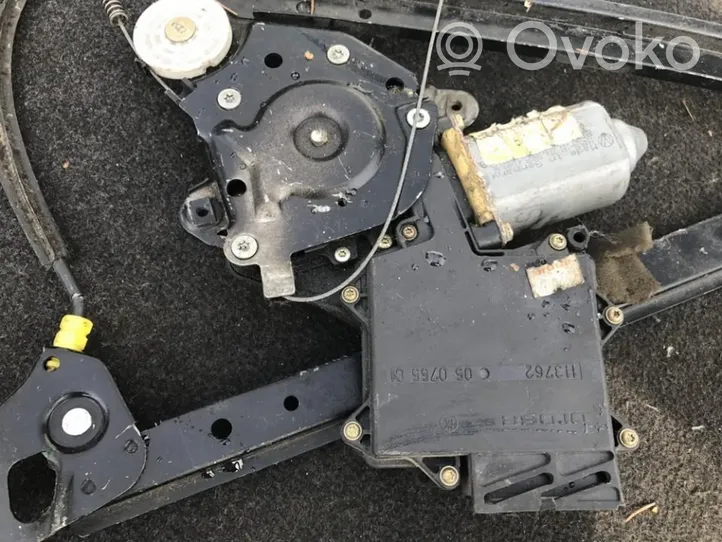 Volkswagen Sharan Moteur de lève-vitre de porte arrière 05075501