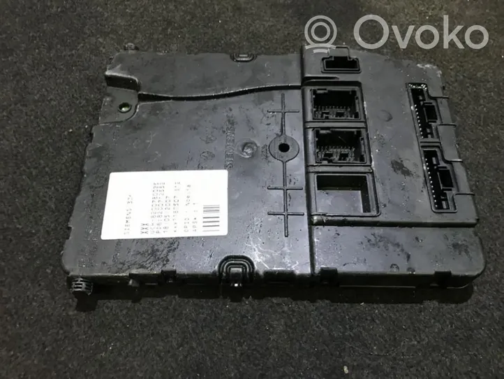 Renault Megane II Module confort 8200780025