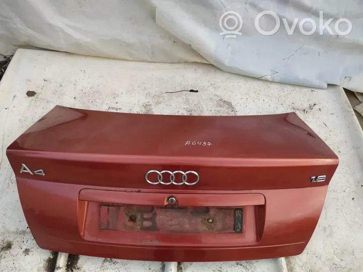 Audi A4 S4 B5 8D Galinis dangtis (bagažinės) rausvas