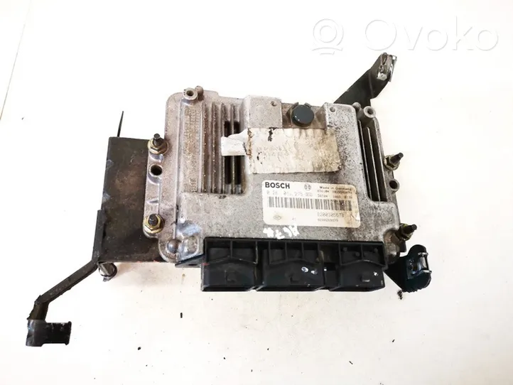 Renault Megane II Dzinēja vadības bloks 0281011275