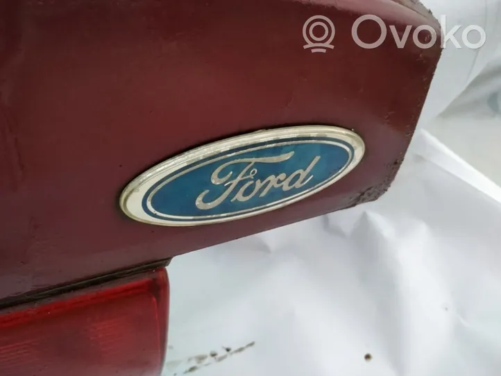Ford Escort Mostrina con logo/emblema della casa automobilistica 