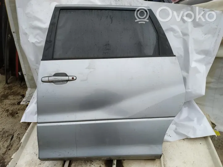 Toyota Previa (XR30, XR40) II Rear door pilka