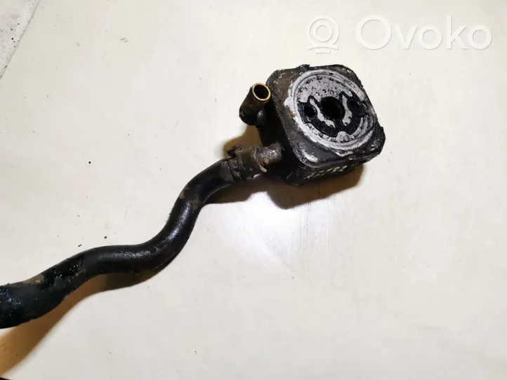 Audi A4 S4 B5 8D Radiatore dell’olio del motore 