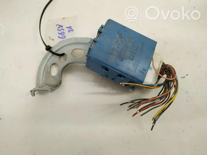 Toyota Yaris Durų elektronikos valdymo blokas 859800d050