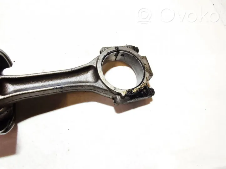 Volkswagen PASSAT B5 Piston with connecting rod 038j