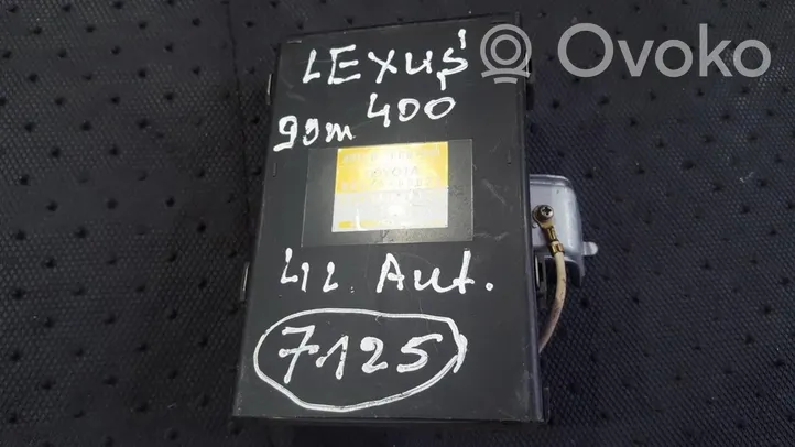 Lexus LS 460 - 600H Autres unités de commande / modules 8824050020
