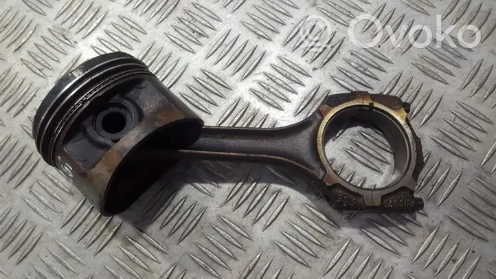 Audi A6 S6 C4 4A Piston with connecting rod 