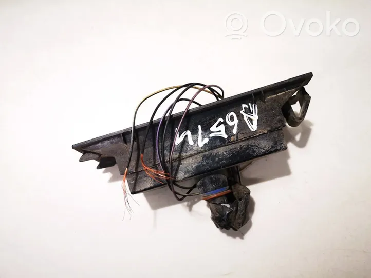 Fiat Punto (188) Lampa oświetlenia tylnej tablicy rejestracyjnej 46532400