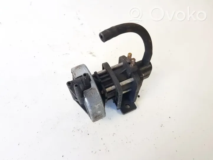 Opel Omega A Solenoidinis vožtuvas 4715396