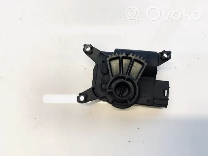 Opel Corsa D Stellmotor Heizung Klima a21000700