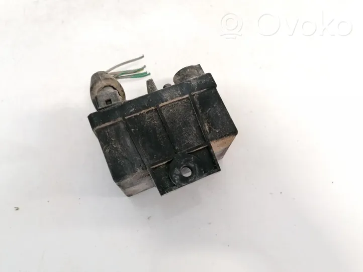 Citroen Berlingo Glow plug pre-heat relay 0281003009