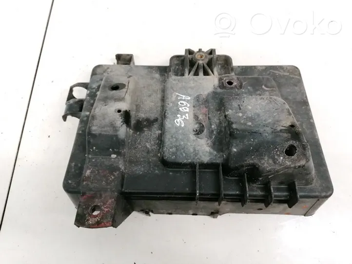 Opel Zafira A Support boîte de batterie 24449812