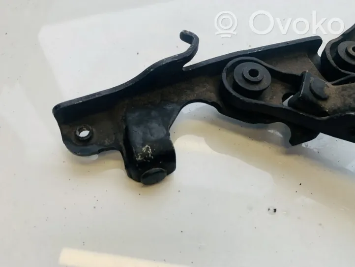 Mercedes-Benz E W211 Cerniere del vano motore/cofano 2118800228