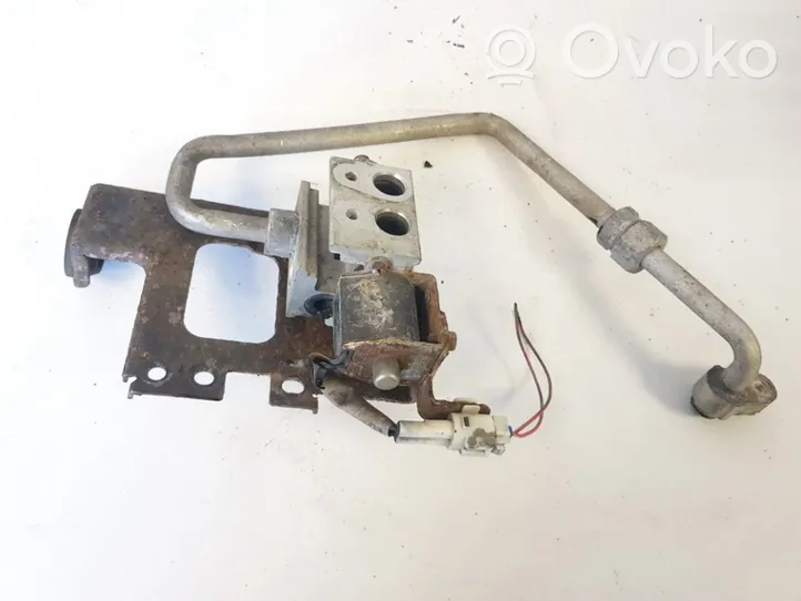 Toyota Avensis T250 Oro kondicionieriaus išsiplėtimo vožtuvas 4433100890