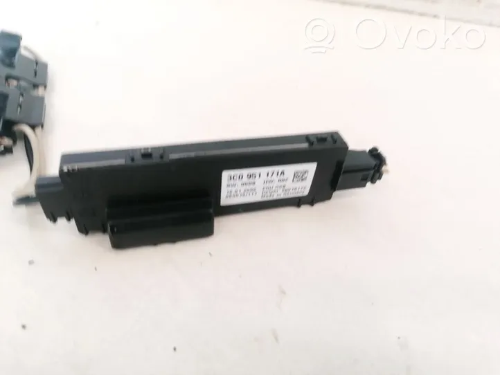 Volkswagen PASSAT B6 Boîtier module alarme 3C0951171A