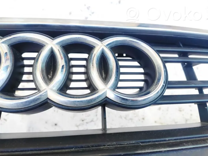 Audi A3 S3 8V Valmistajan merkki/logo/tunnus 