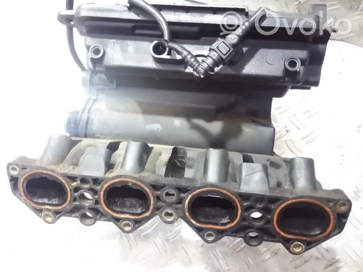 Citroen C3 Intake manifold 9635885080