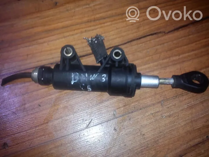 BMW 3 E46 Clutch master cylinder 215211638992